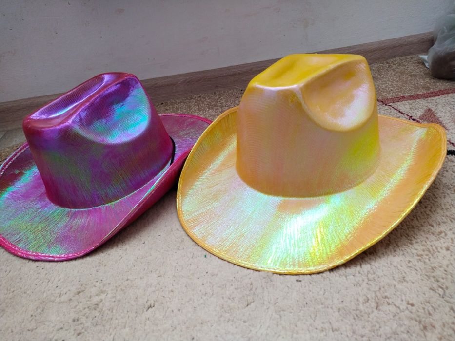 Продам шляпы на новый год