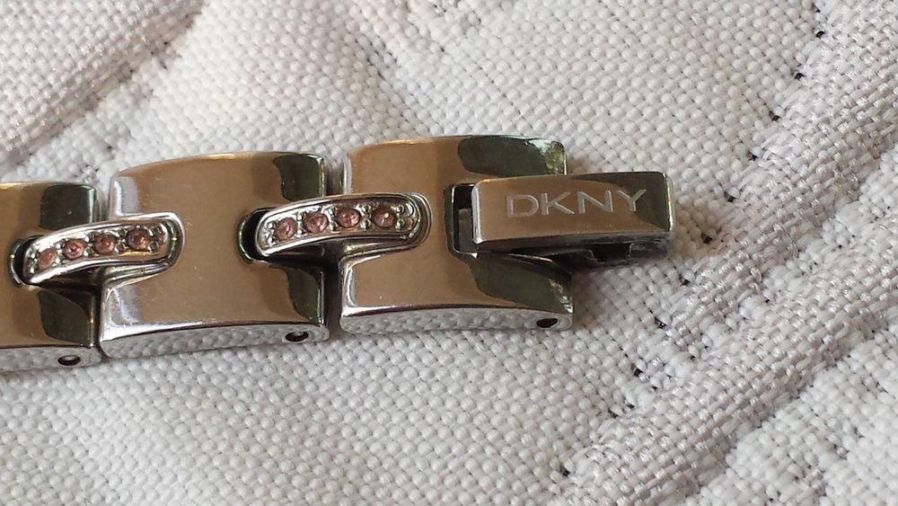 Oригинален Дамски Часoвник DKNY/ Механизъм RONDA SWISS