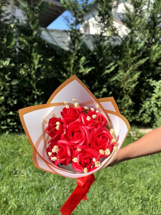 Buchet 19 trandafiri săpun/cadou ziua indragostitilor/ valentine s day