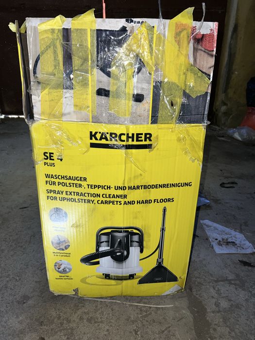 Перяща прахосмукачка Karcher se 4