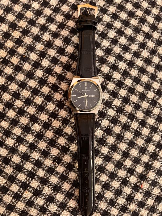 Чисто Нов Мъжки Часовник Poedagar 9347