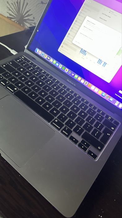 Macbook Air 13 (M1, 2020) Space Grey