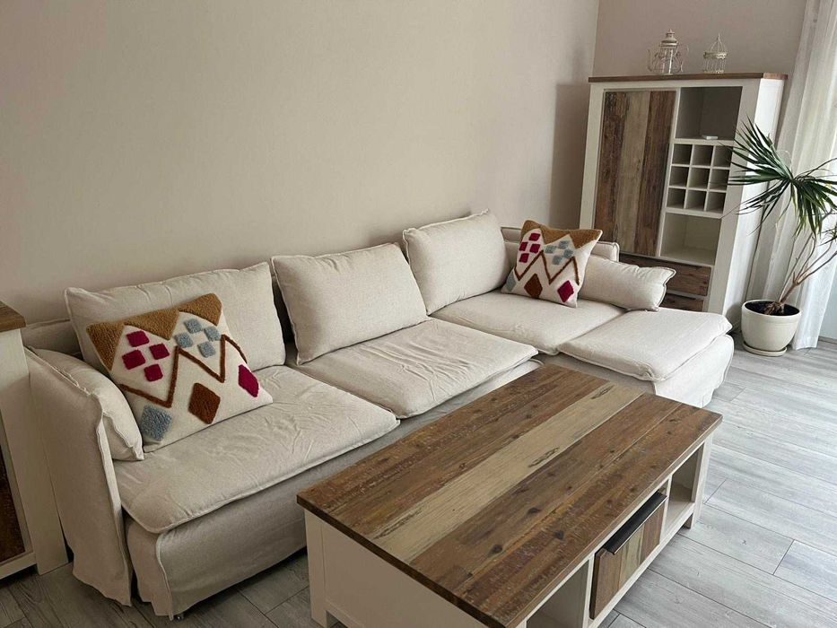 Дава се под наем Двустаен апартамент в к.к. Св.Св. Константин и Елена - 70 кв.м за 698.19 € - Снимка #1