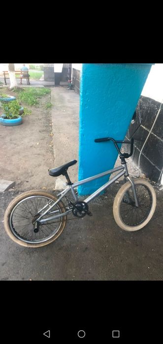 Продаю трюковой велосипед BMX