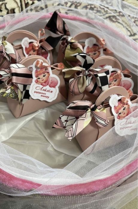 бонбоньерки тойбастар