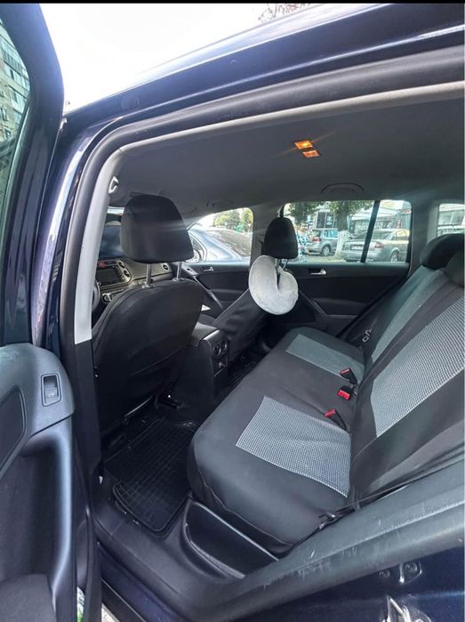 Volkswagen Tiguan 2011, 2.0 TDI