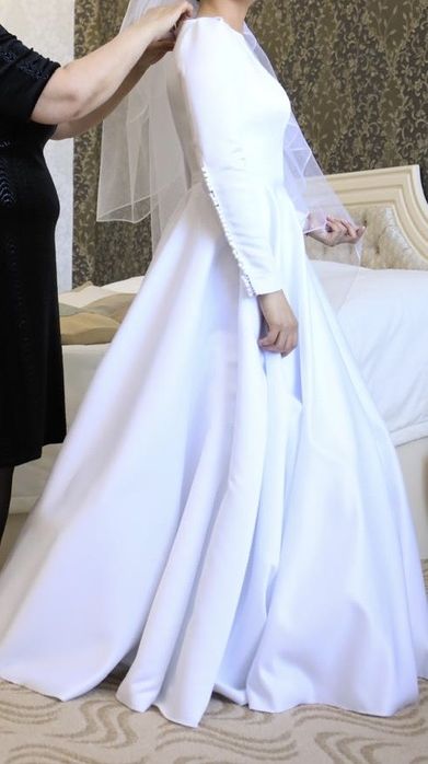 Свадебное платье