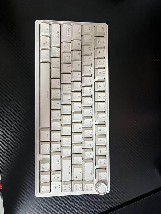 Royal kludge r75