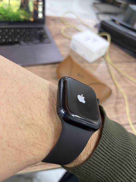 Apple watch 8 45 Black