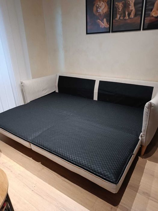 Разтегателен диван