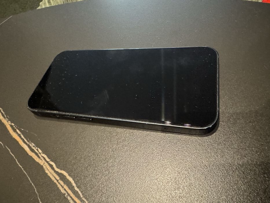 Iphone 13 256 GB 75% Battery! Отлично състояние