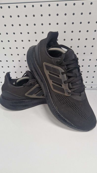 Оригинални мъжки маратонки- Adidas PureBoost 22