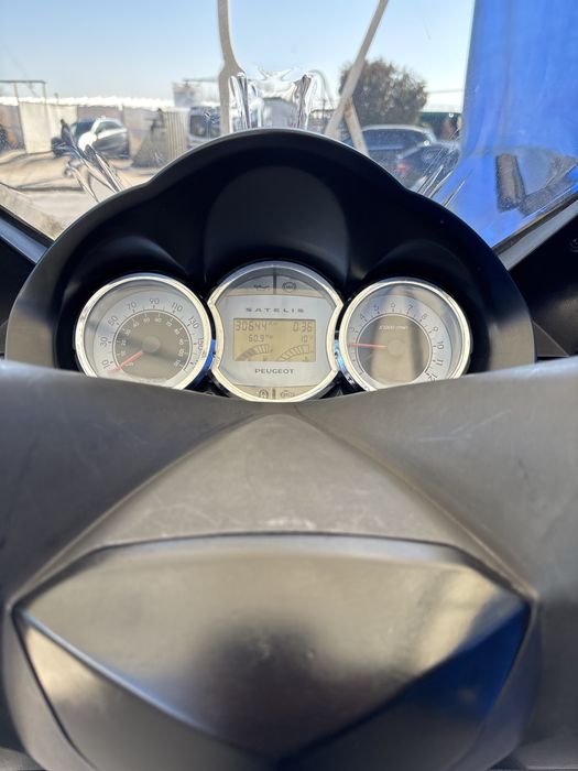 Peugeot satelis 125 A1