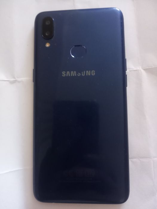 Продам самсунг А10s