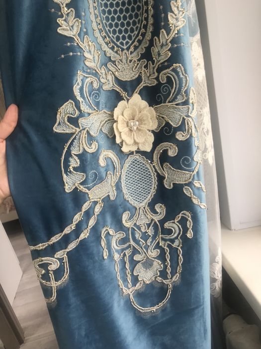 продаётся очень красивый штор