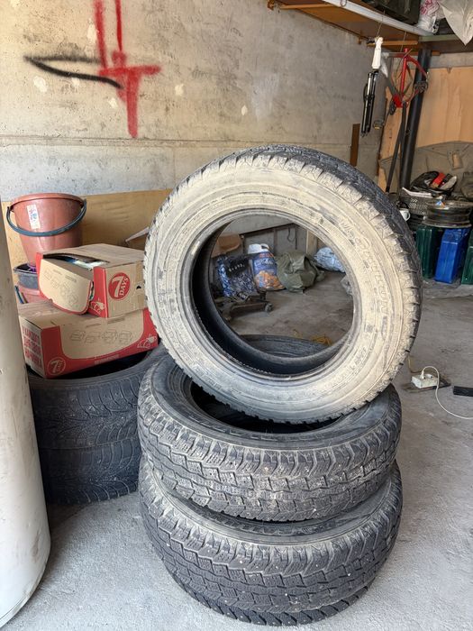 Продам шины б/у