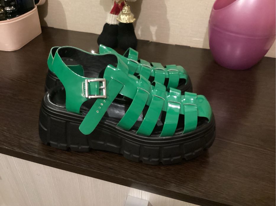 Босоножки на платфлрме стильняги