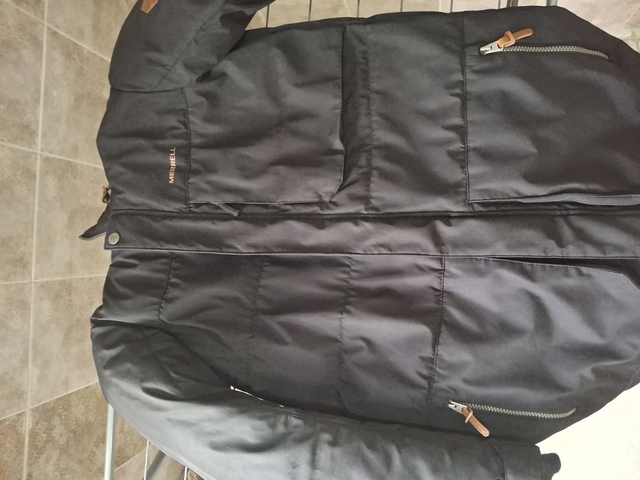 Продам зимний пуховик