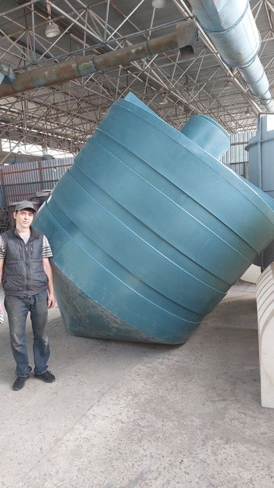 Емкость. бак.бочки для хранение воды 10000 литров