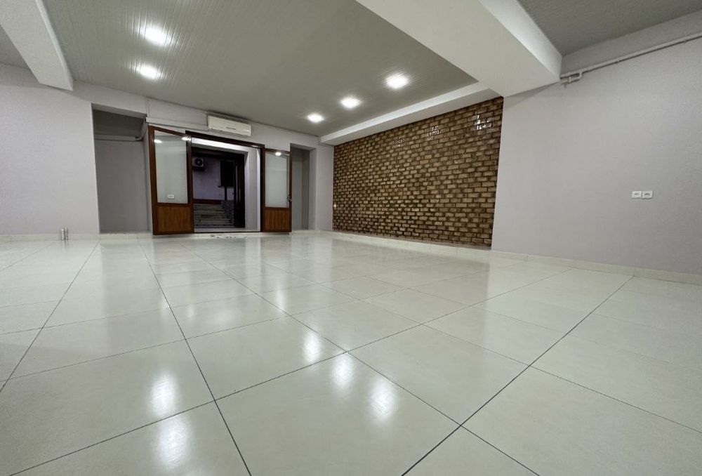 Аренда Офис не желой помещения на Юнусабад район 90кв