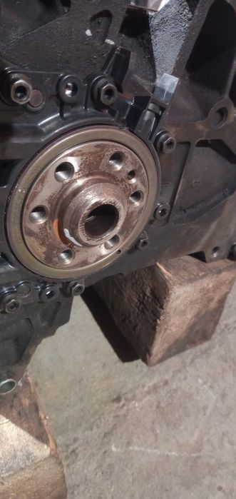 Колянов вал за 2.0 тди BKD 140кс за Фолксваген, Ауди, Шкода Сеат