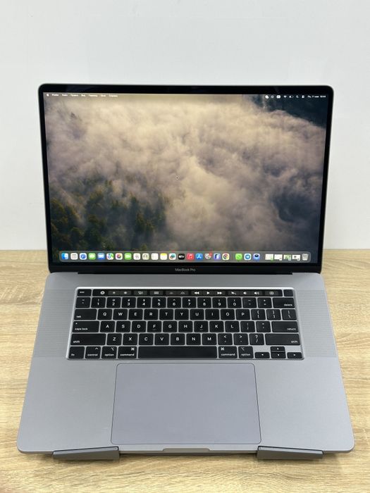 MacBook Pro 16″ 2019 — мощный и надёжный ноутбук