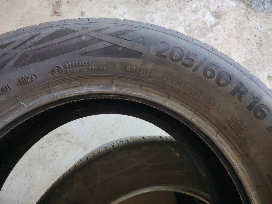 205 60 16 Continental 4buc 10/23