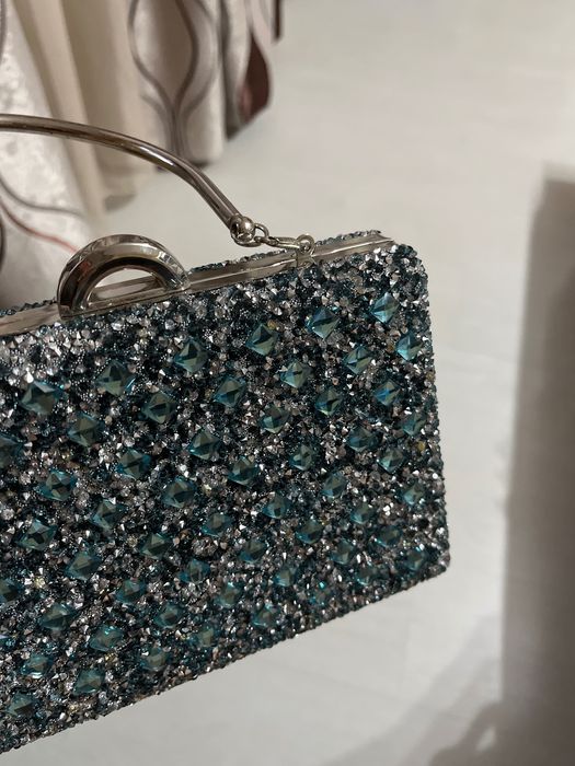 Тюркоазена Чанта с камъни