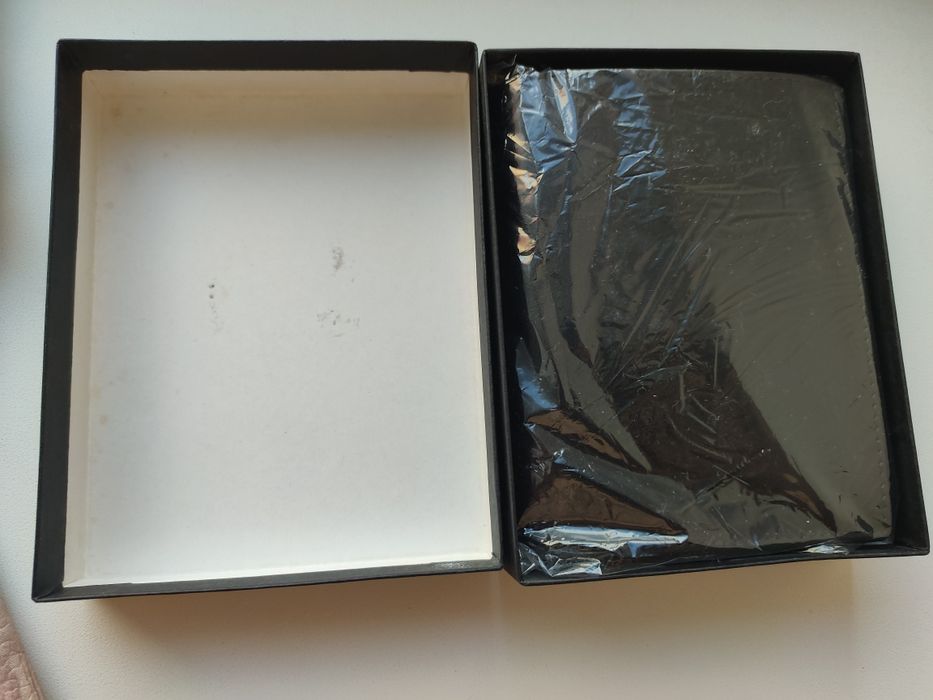 Новое портмоне, кошелек