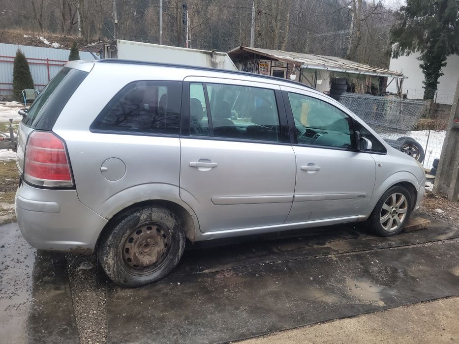 Haion, capota, aripii Zafira B 1.9cdti