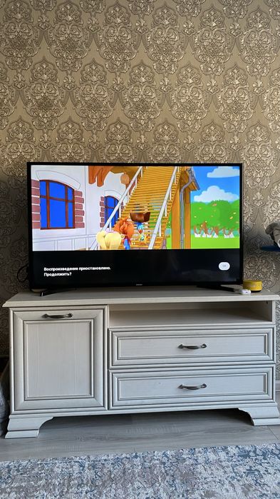 Продам телевизор