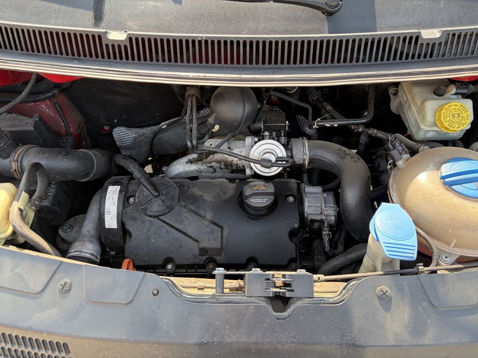 Volkswagen T5 1.9 Diesel Autoutilitara