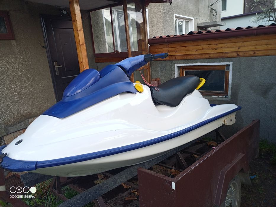 Джет Sea Doo GS bombardier