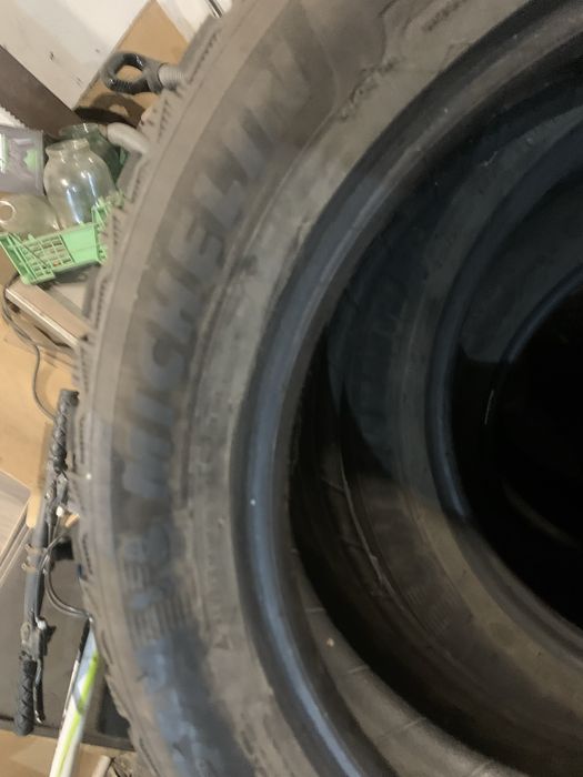 Продам зимне шины 215/55R17 комплек 40к