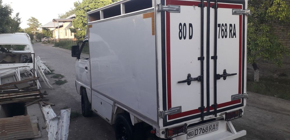 2021 yil Labo sotiladi holati yaxshi metrni bor