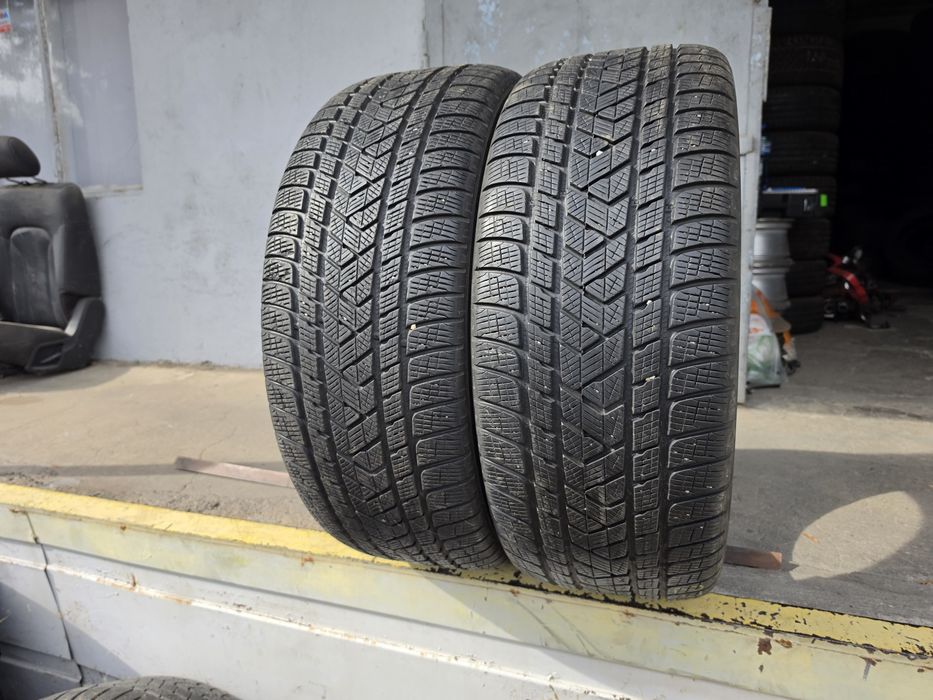 2 бр. зимни гуми 275/40/22 Pirelli 5,5 mm DOT 4316