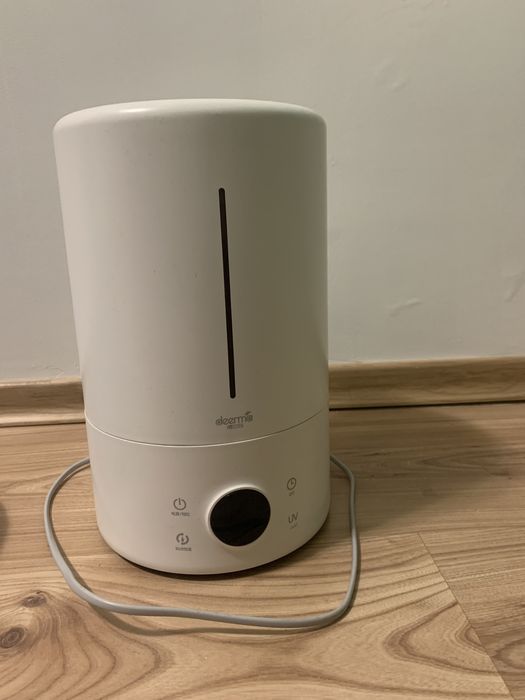 Овлажнител за въздух с UV лампа - F628S