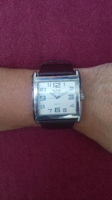 часовник SOFTECH