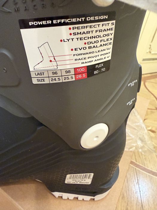 Горнолыжные ботинки, размер