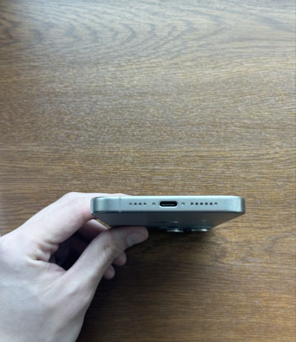 Iphone 15 pro max 256gb 85% акб идеал 10/10!