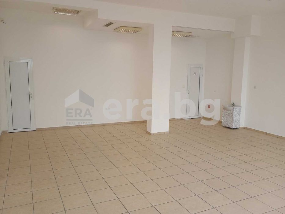 Дава се под наем Магазин в Варна, Владислав Варненчик - 100 кв.м за 1020 € - Снимка #1