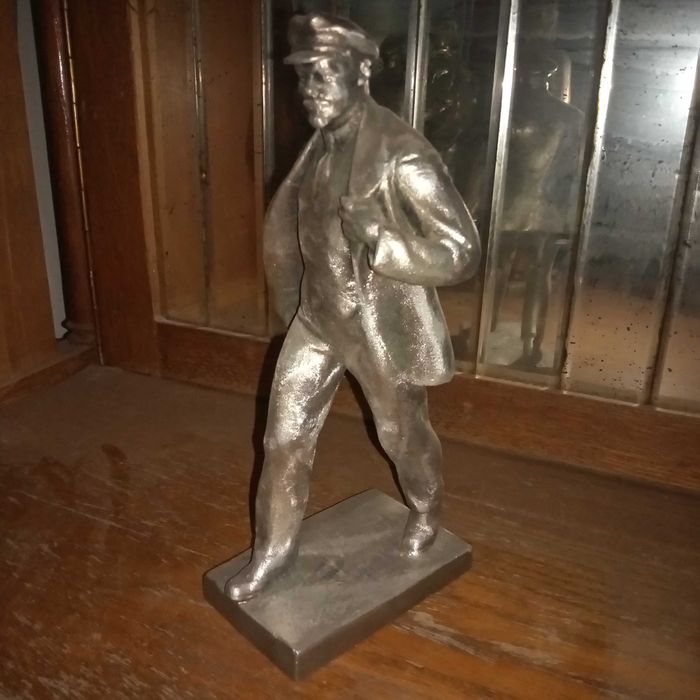 антиквариат статуэтки чапаев