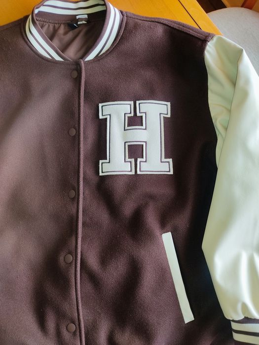 Яке  -    бомбър