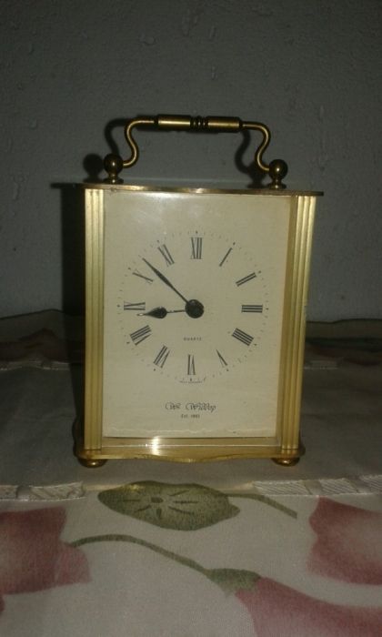 Ceas model vechi "Wm. Widdop Brass Carriage Quartz" Est. 1883