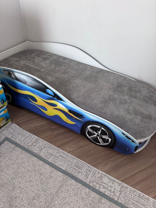 Продам кровать детскую