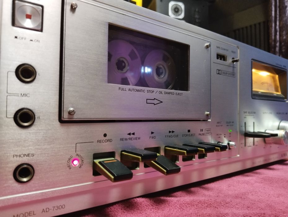 AIWA AD-7300 кассетная дека