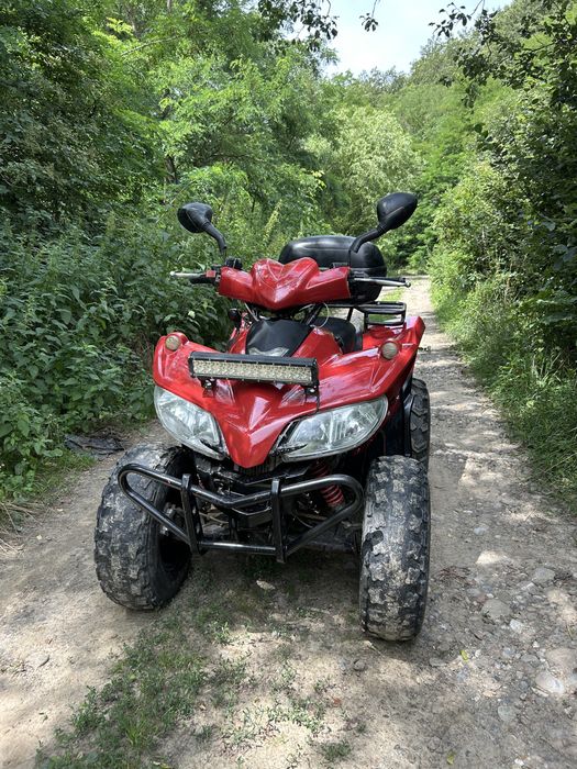 Vând atv sym 200