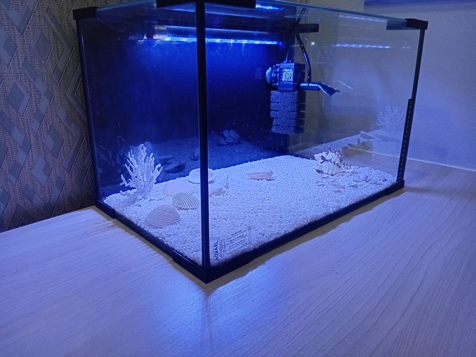 Продам аквариум aquael