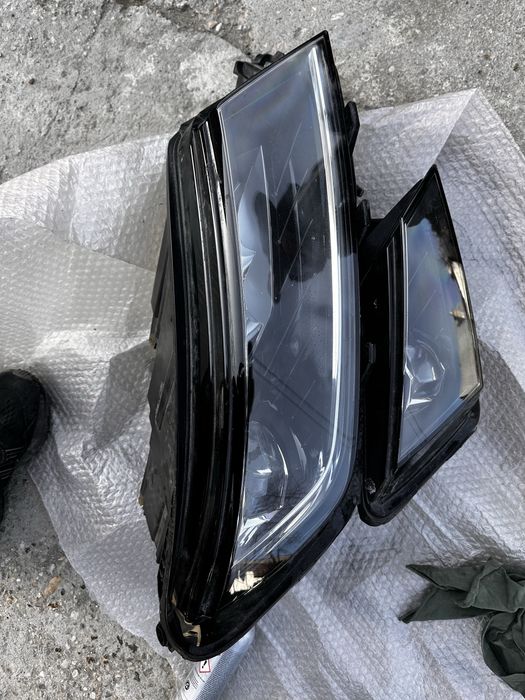 Far dreapta full led skoda kodiaq.