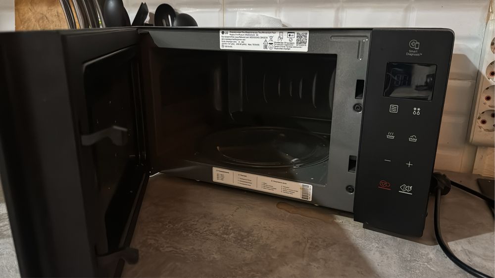 Микроволновка LG